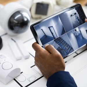 The Best Features for Warehouse Securty Systems