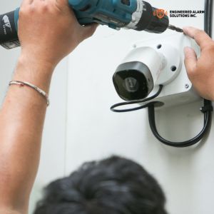 Why Choose a Security System in Toronto with Microphone Technology